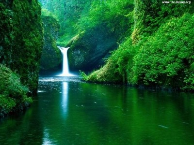 Amazing Waterfalls Screensavers 1.7 screenshot