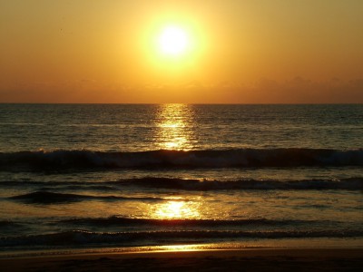 Waves and Sunsets ScreenSaver 2.0 screenshot Waves and Sunsets ScreenSaver 2.0 screenshot